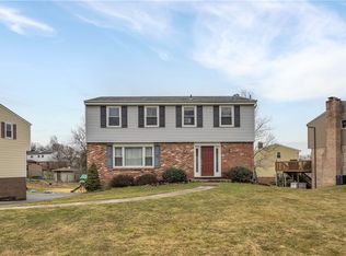 3143 Haberlein Rd, Gibsonia, PA 15044