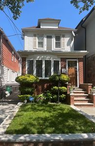 1313 E 35th St, Brooklyn, NY, 11210