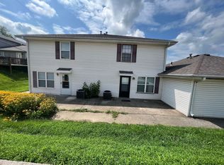 11007 NW Player Dr, Kansas City, MO 64152