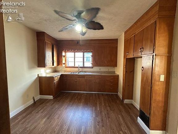 2nd image of 317 Dale Ave