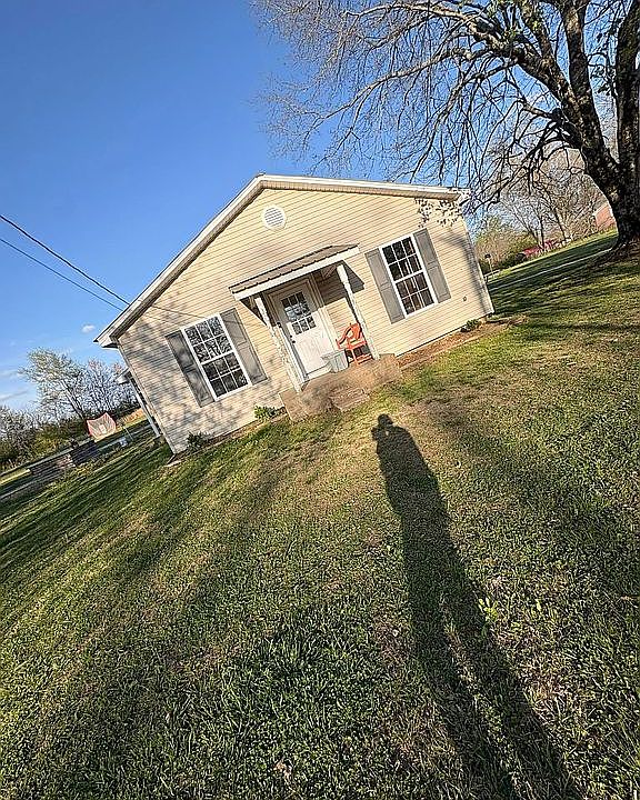 2nd image of 186 Revilo Rd
