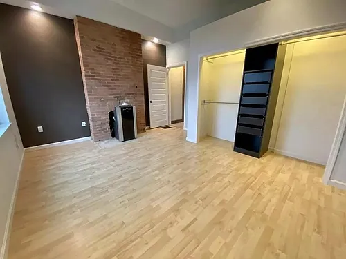 1 Virgila Pl Photo 1