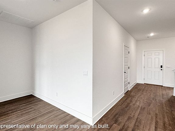 3rd image of 5270 Nicolas Ave
