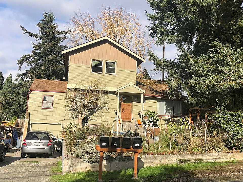 1st image of 4010 NE 115th St
