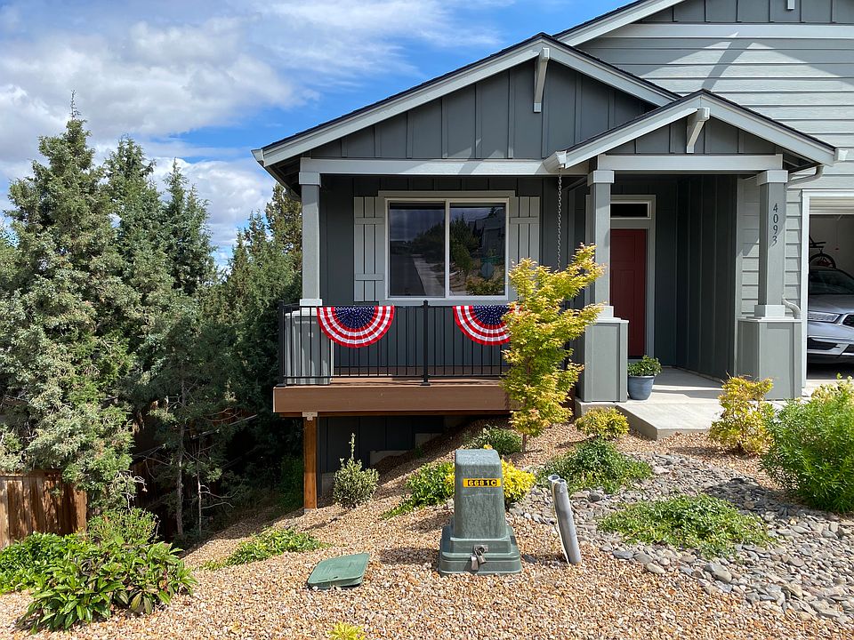 1st image of 4093 SW Reindeer Ave