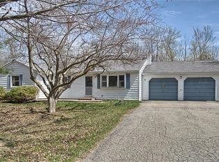 5813 Paderock Rd, Ortonville, MI 48462