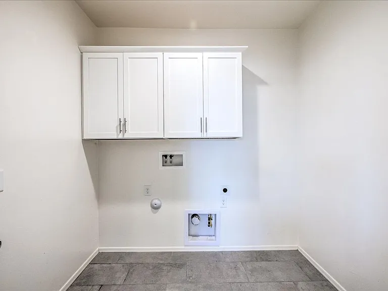 11328 S Weismann Dr — Photo 11