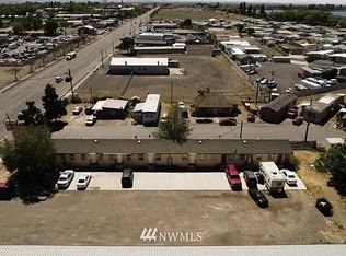 2016 W Broadway Ave, Moses Lake, WA 98837