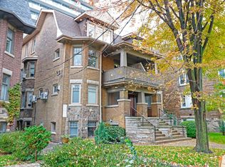 152 Hilton Ave #1, Toronto, ON M5R3E9