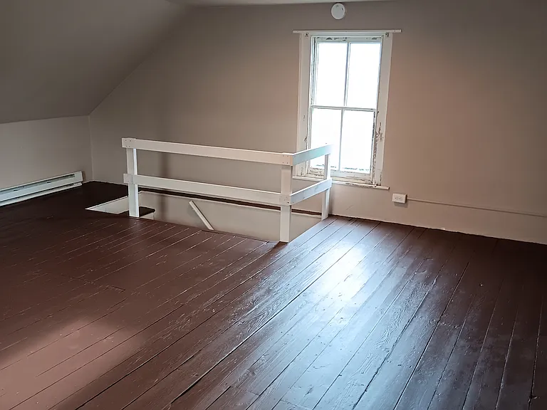 240 Main St #2 — Photo 11