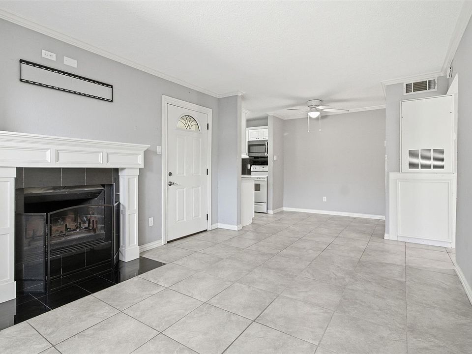 1st image of 7600 Emmett F Lowry Expy APT 315