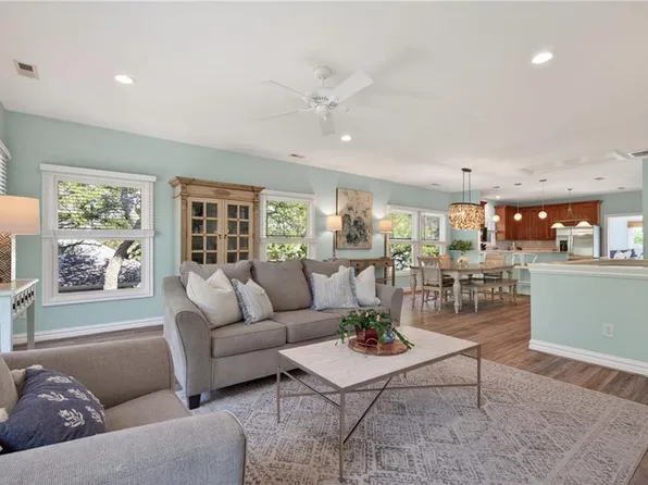 116 89th St, Virginia Beach, VA 23451