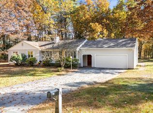 101 Horace Greeley Rd, Amherst, NH 03031