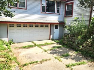 225 Forest Hill Dr, Youngstown, OH
