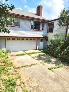 225 Forest Hill Dr, Youngstown, OH, 44515
