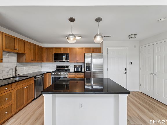 3rd image of 35 West Broad Street #413