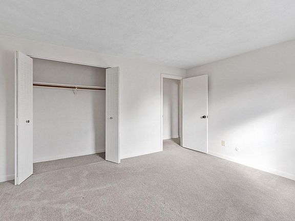 2nd image of 773 Massachusetts Ave APT B1