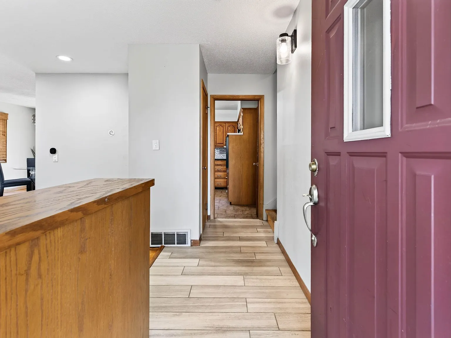 3 bed, 1769 sqft, $2,100 — Photo 4