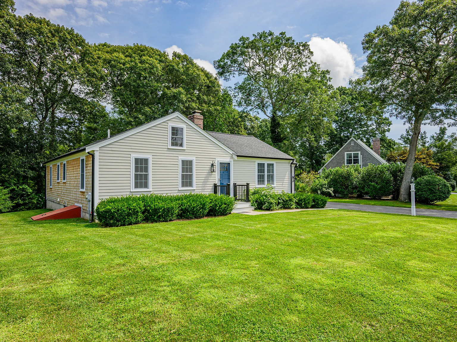 3 bed, 1440 sqft, $3,500 — Photo 3