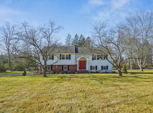 5 Knollcroft Rd, Basking Ridge, NJ 07920