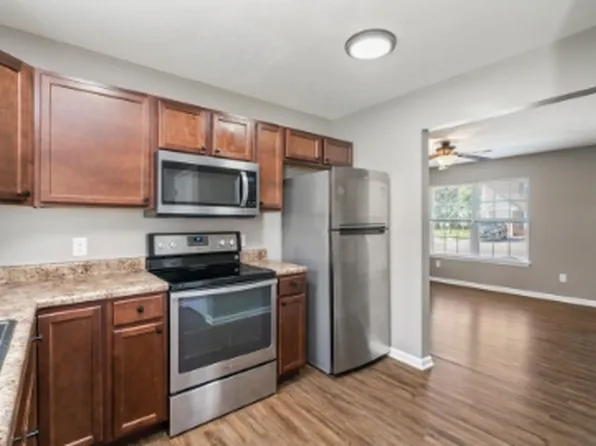 Marine Way, 124 Marine Way APT 21, Seymour, TN 37865