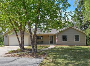 541 North Green Bay ROAD, Cedarburg, WI 53012