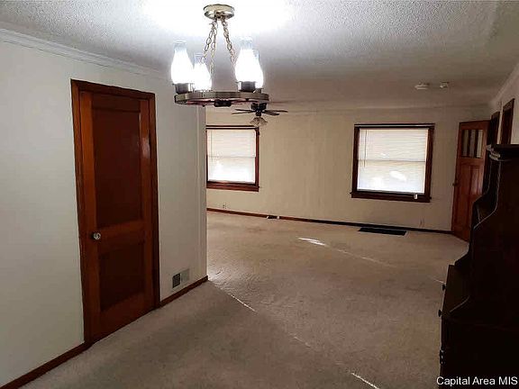 5th image of 345 E 3rd St