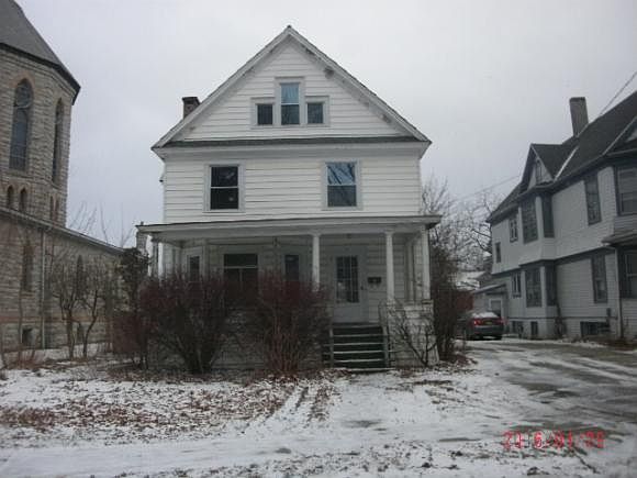 1st image of 5 Jewett Ave