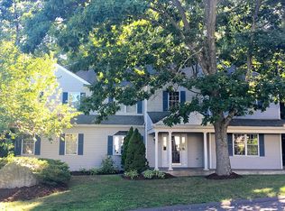 2 Cherry Hill Cir, Monroe, CT 06468