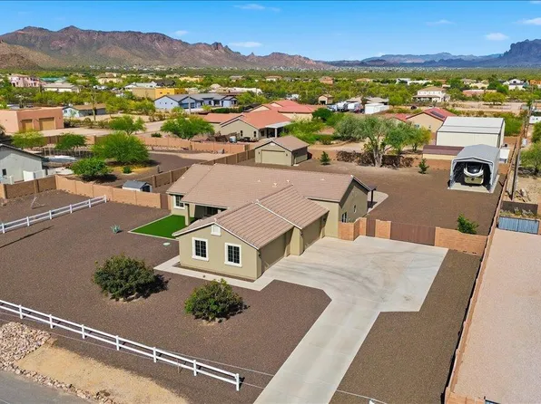 1631 N 103RD Street, Mesa, AZ 85207
