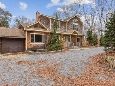 99 Big Fresh Pond Road, Southampton, NY, 11968
