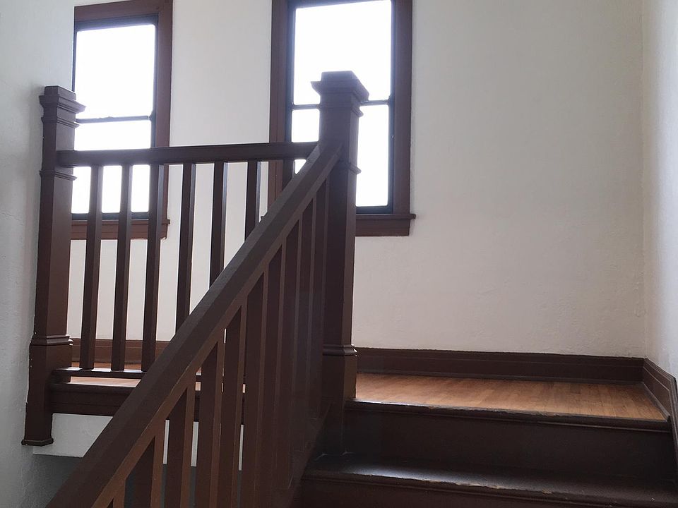 1st image of 706 Sartori Ave