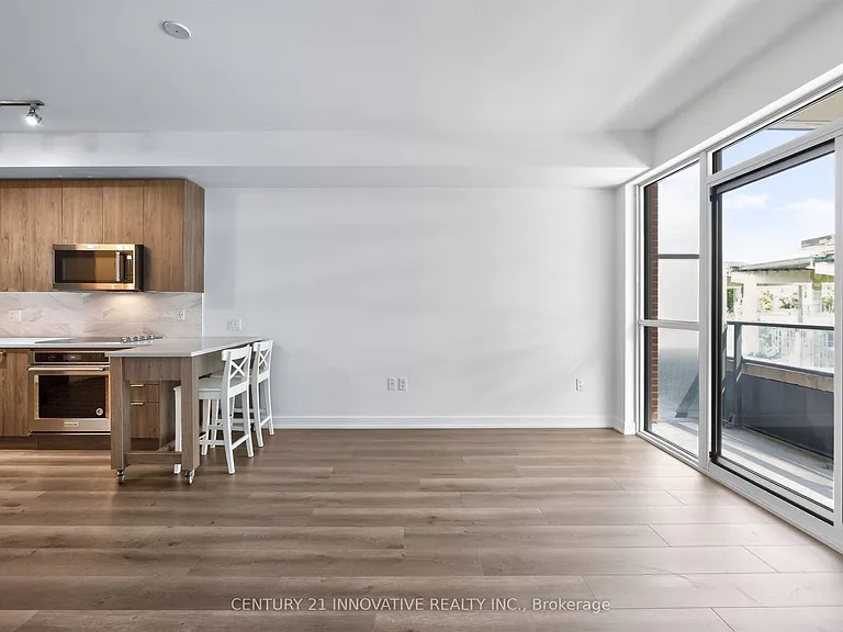 38 Iannuzzi St #330 — Photo 4