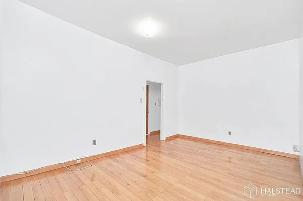 Rented by Brown Harris Stevens | media 18