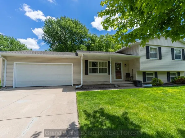 2811 S Blaine St, Grand Island, NE 68801