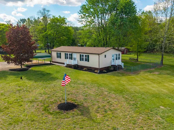 101 Thorofare Rd, Crimora, VA 24431