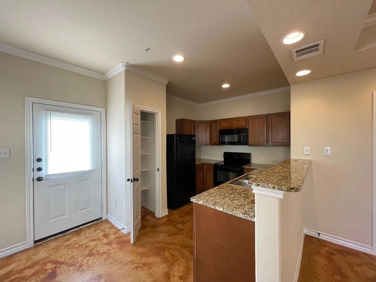 Town home for rent — Photo 3
