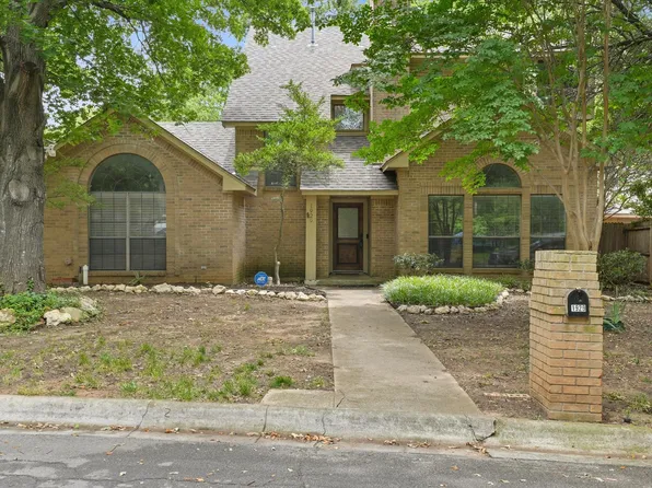 1929 Highland Park Cir, Denton, TX 76205