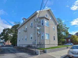 139 Cedar St APT 3, Pawtucket, RI 02860