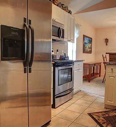 5th image of 667 Waterford Dr