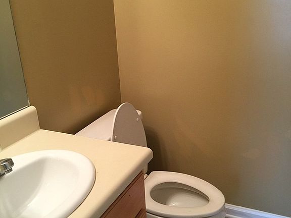 2nd image of 1501 Myrtle St APT C3