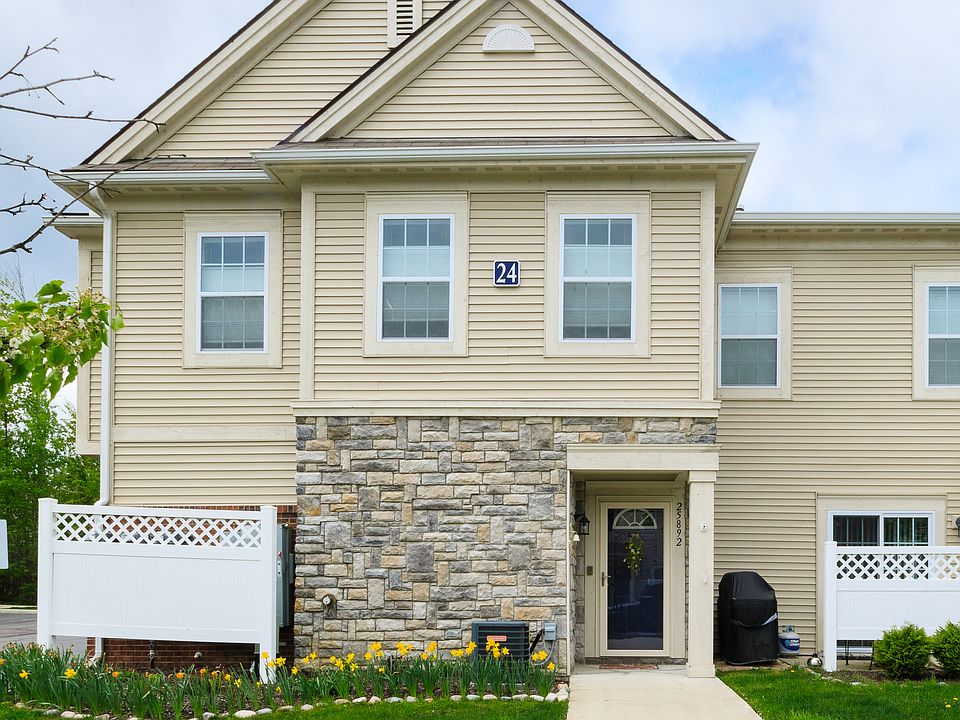 1st image of 25892 Maritime Cir S