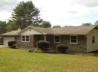 59 Theriot Ave, Chestertown, NY 12817