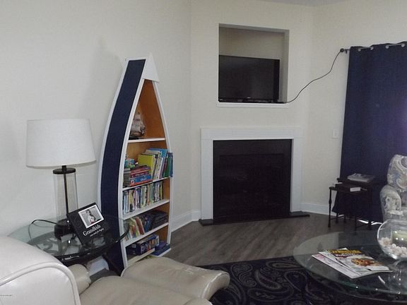 5th image of 4918 Dreamweaver Court #1