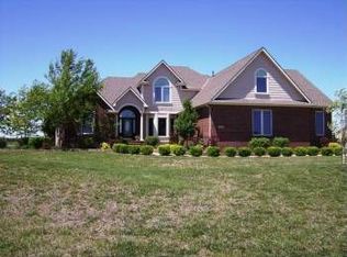 11518 E Calais Ct, Wichita, KS 67210