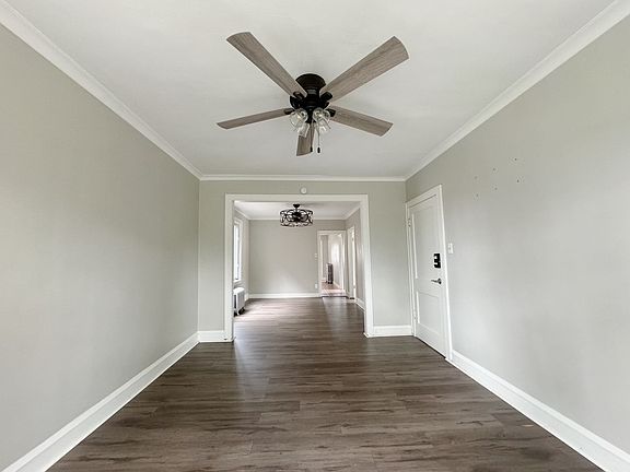 2nd image of 3318 W 61st St #2