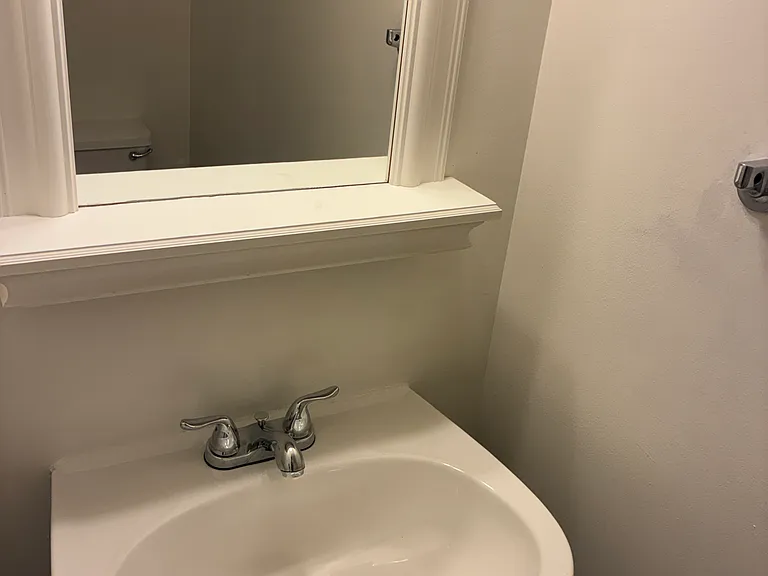 328 Bunker Hill Cir — Photo 5