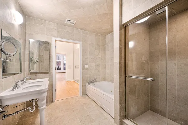 Rented by Corcoran | media 19