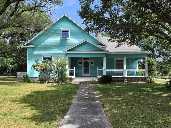 143 Austwell Rd, Tivoli, TX 77990
