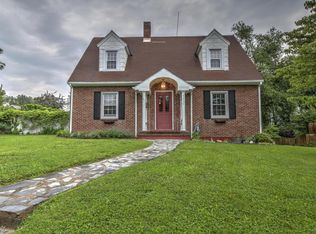 3235 Forest Hill Ave NW, Roanoke, VA